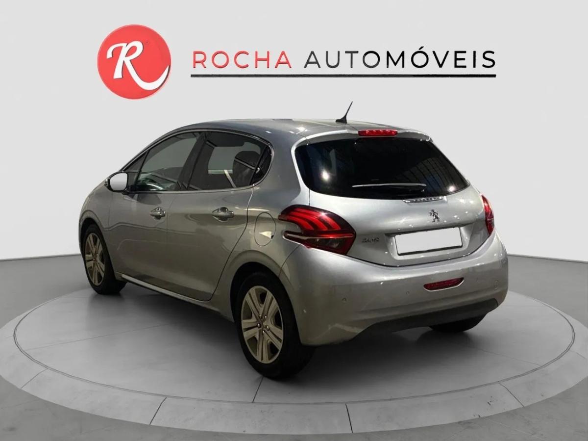 peugeot-208-2018-gasolina-1199cc