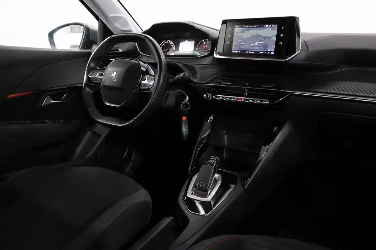 peugeot-208-2020-gasolina-1199cc
