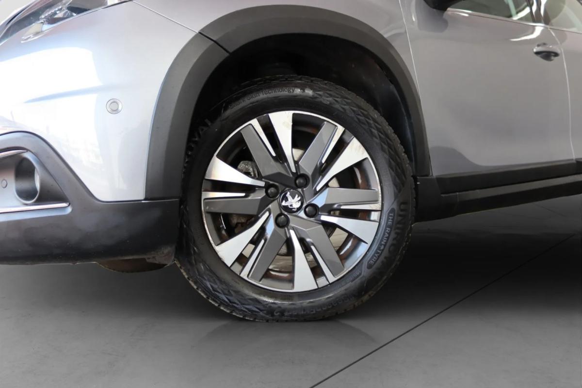 peugeot-2008-2017-gasolina-1199cc