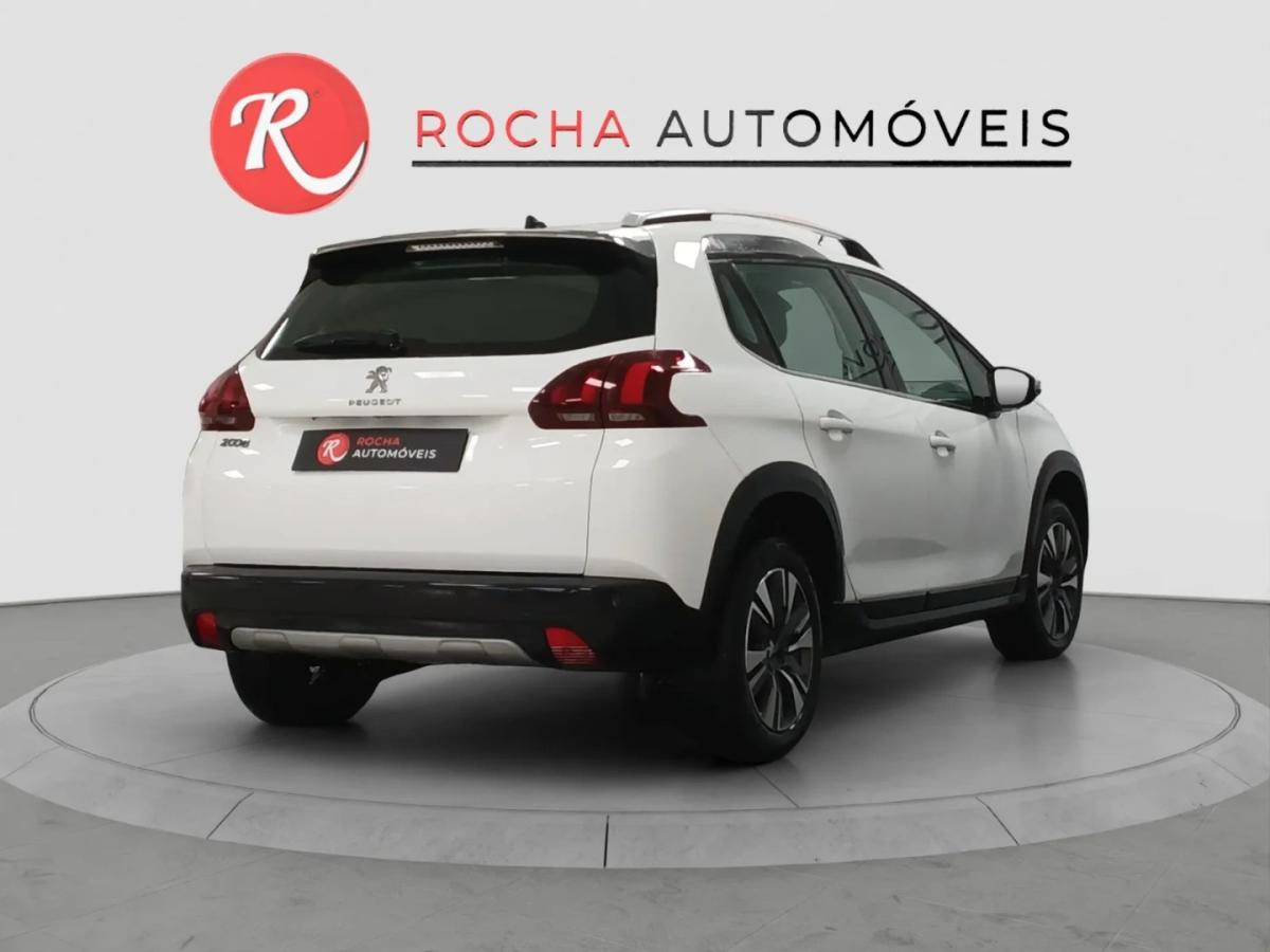 peugeot-2008-2018-gasolina-1199cc