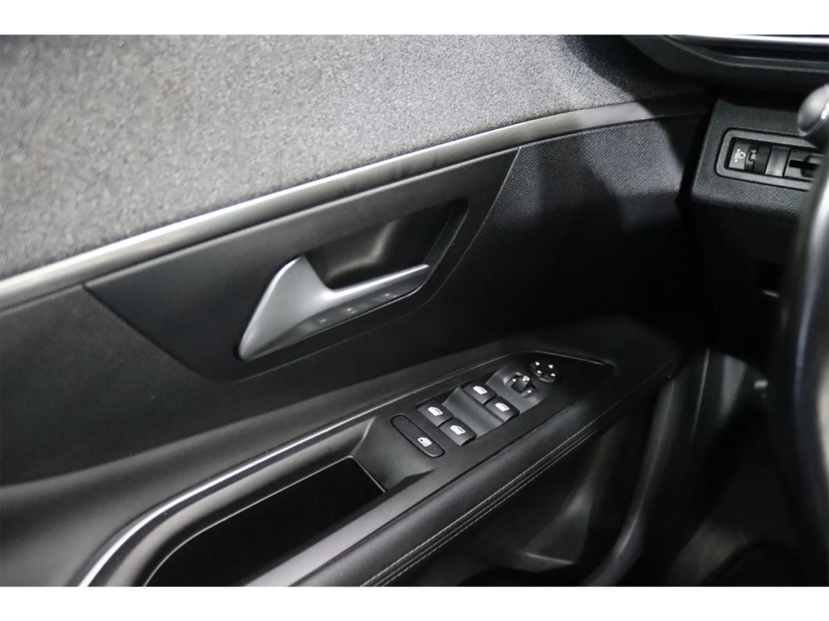 peugeot-3008-2019-gasolina-1199cc