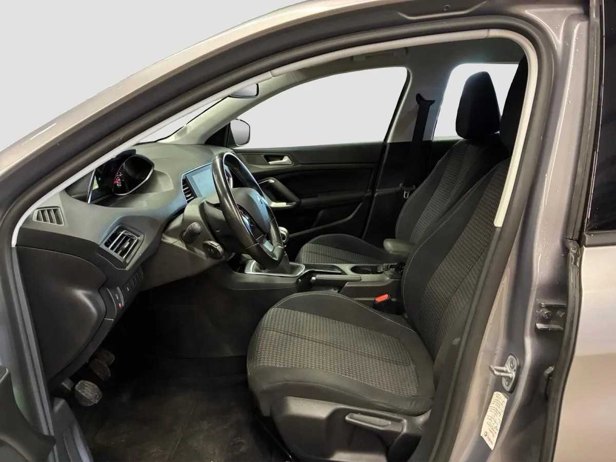 peugeot-308-sw-2019-gasolina-1199cc