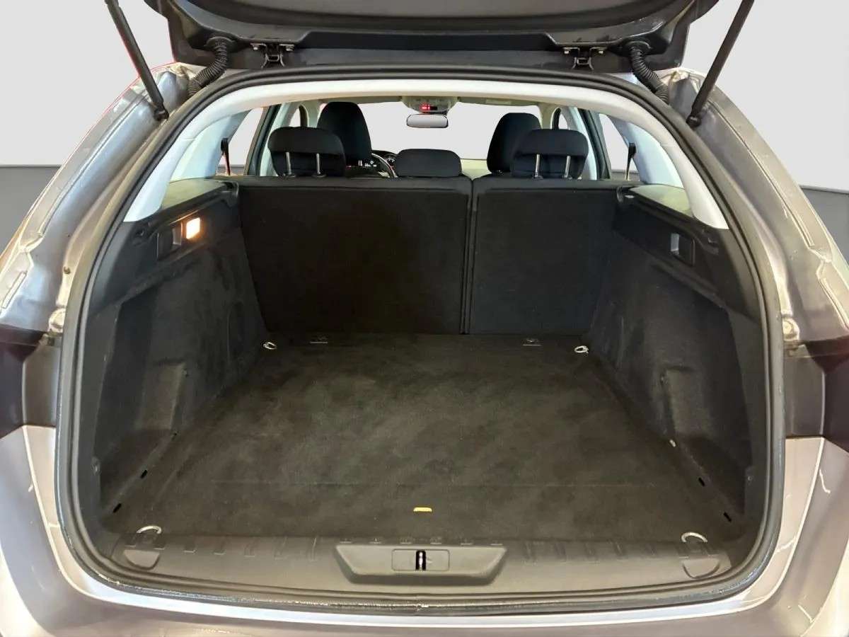 peugeot-308-sw-2019-gasolina-1199cc