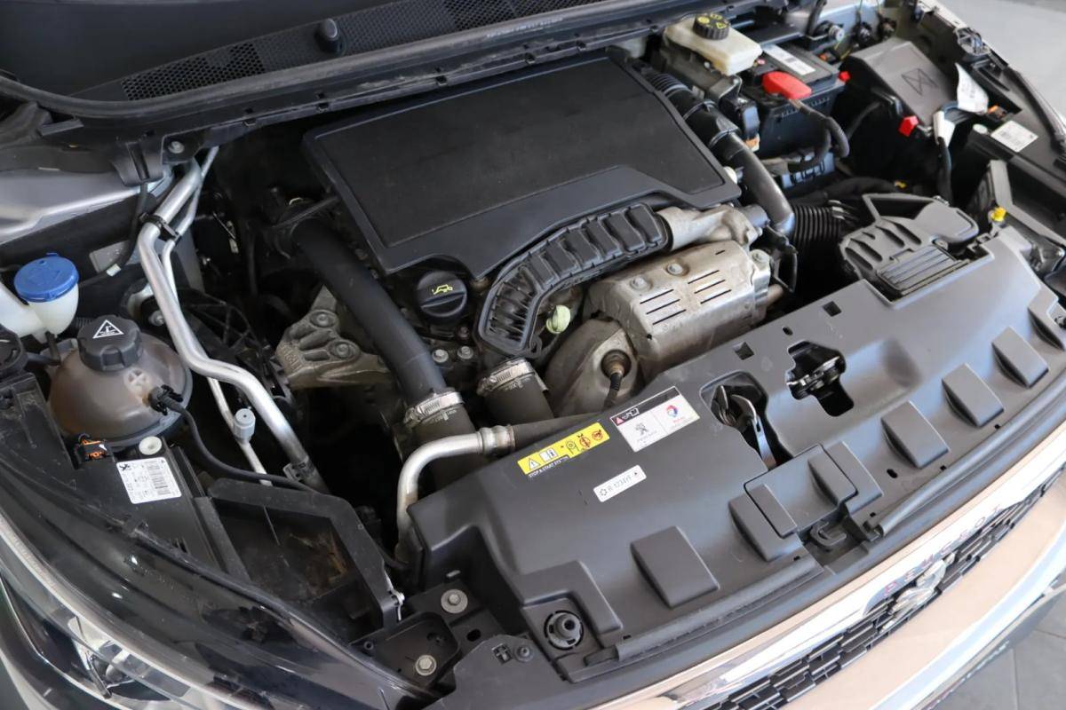 peugeot-308-2019-gasolina-1199cc