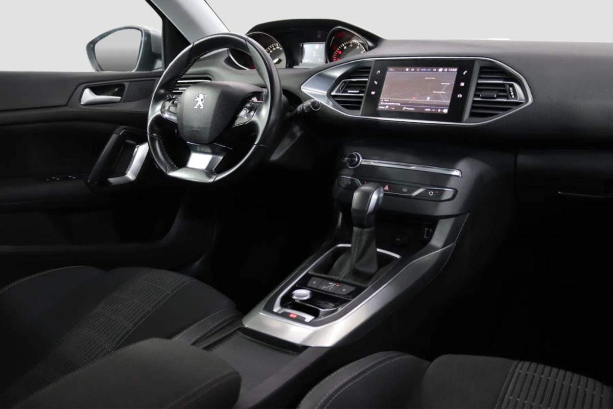 peugeot-308-sw-2018-gasolina-1199cc