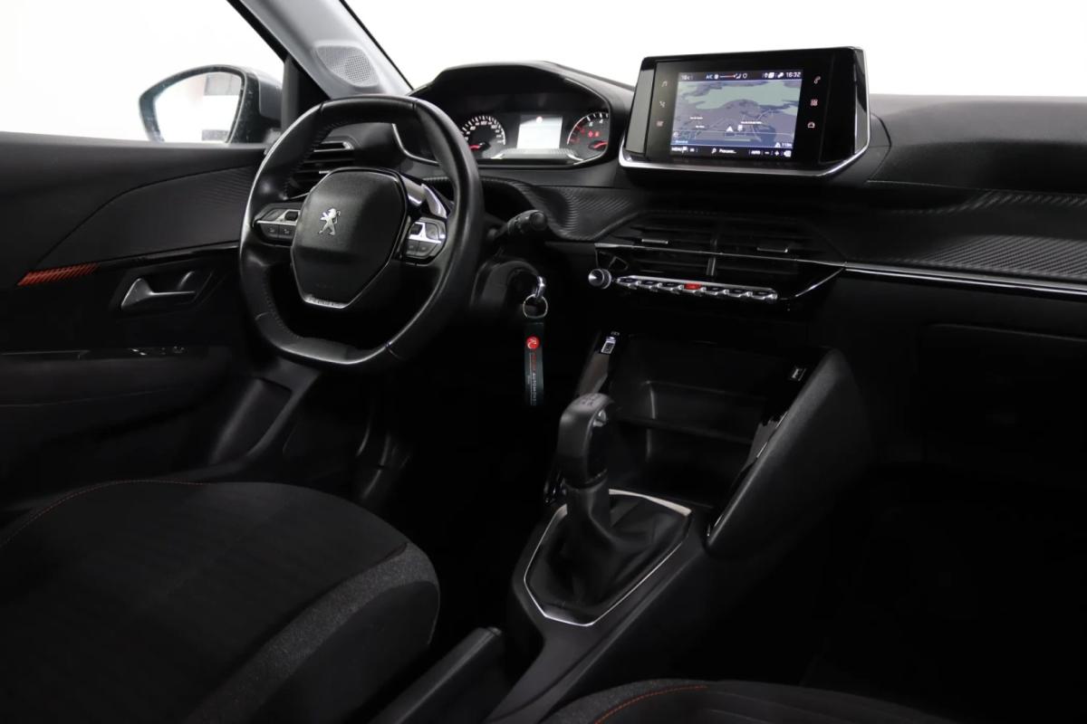 peugeot-208-2022-gasolina-1199cc