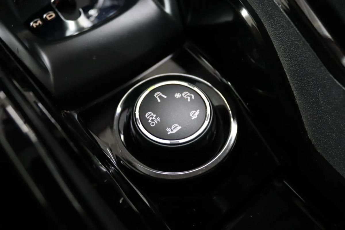 peugeot-2008-2019-gasolina-1199cc