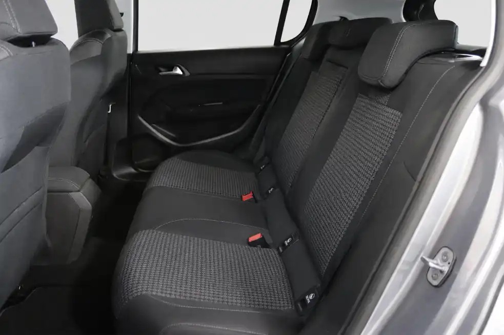 peugeot-308-2018-gasolina-1199cc