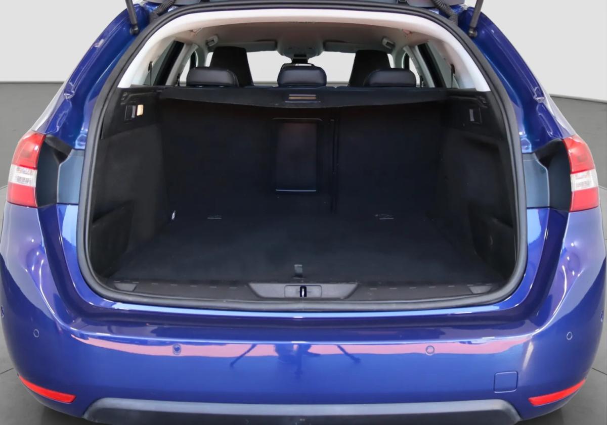 peugeot-308-sw-2018-gasolina-1199cc
