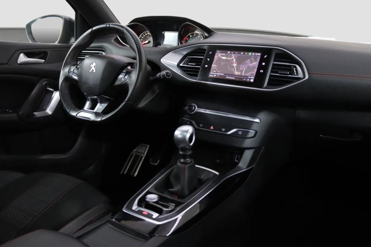 peugeot-308-sw-2018-gasolina-1199cc