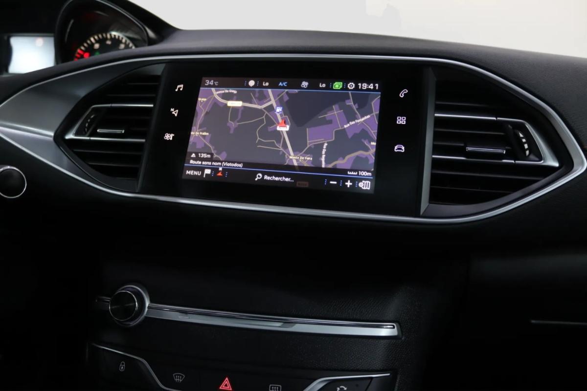 peugeot-308-sw-2018-gasolina-1199cc