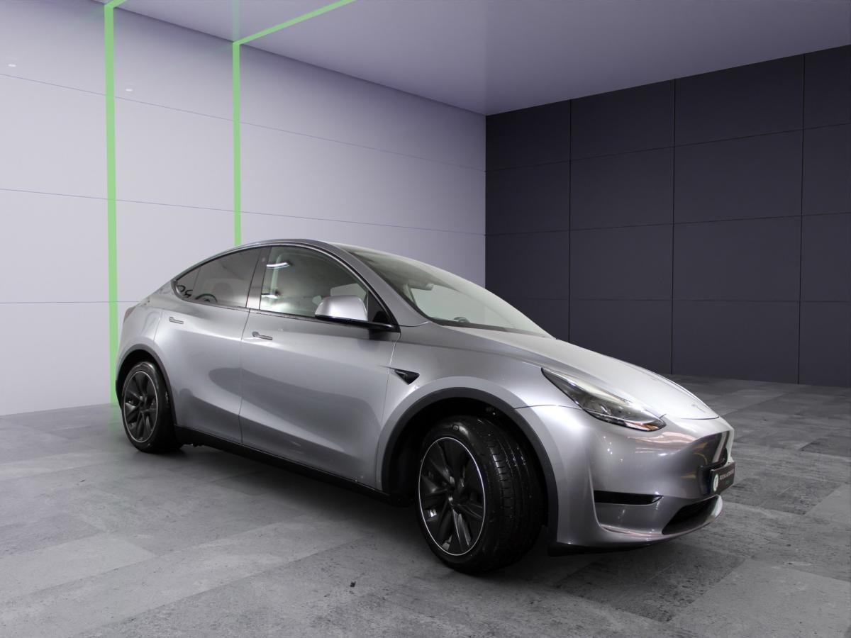 tesla-model-y-2024-eletrico-500cc