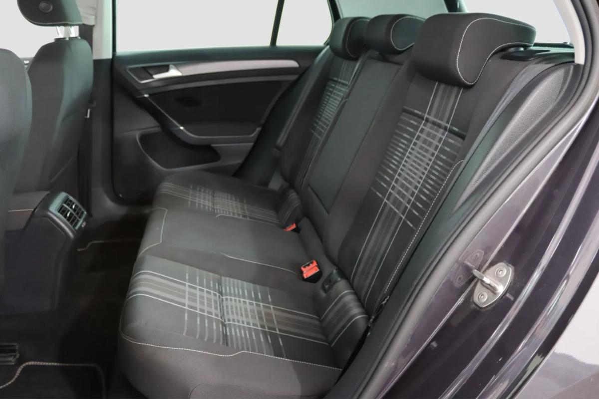 volkswagen-golf-2016-gasolina-1197cc