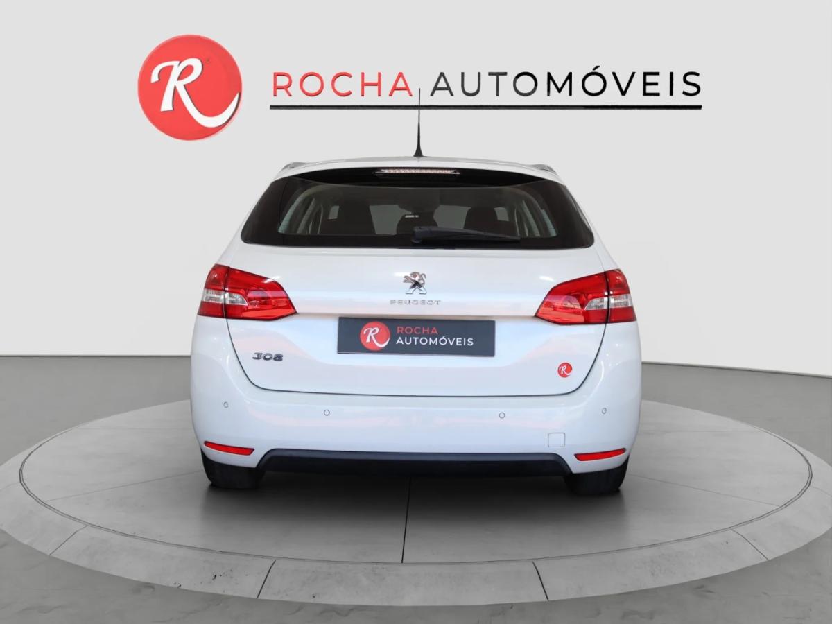 peugeot-308-sw-2016-gasolina-1199cc