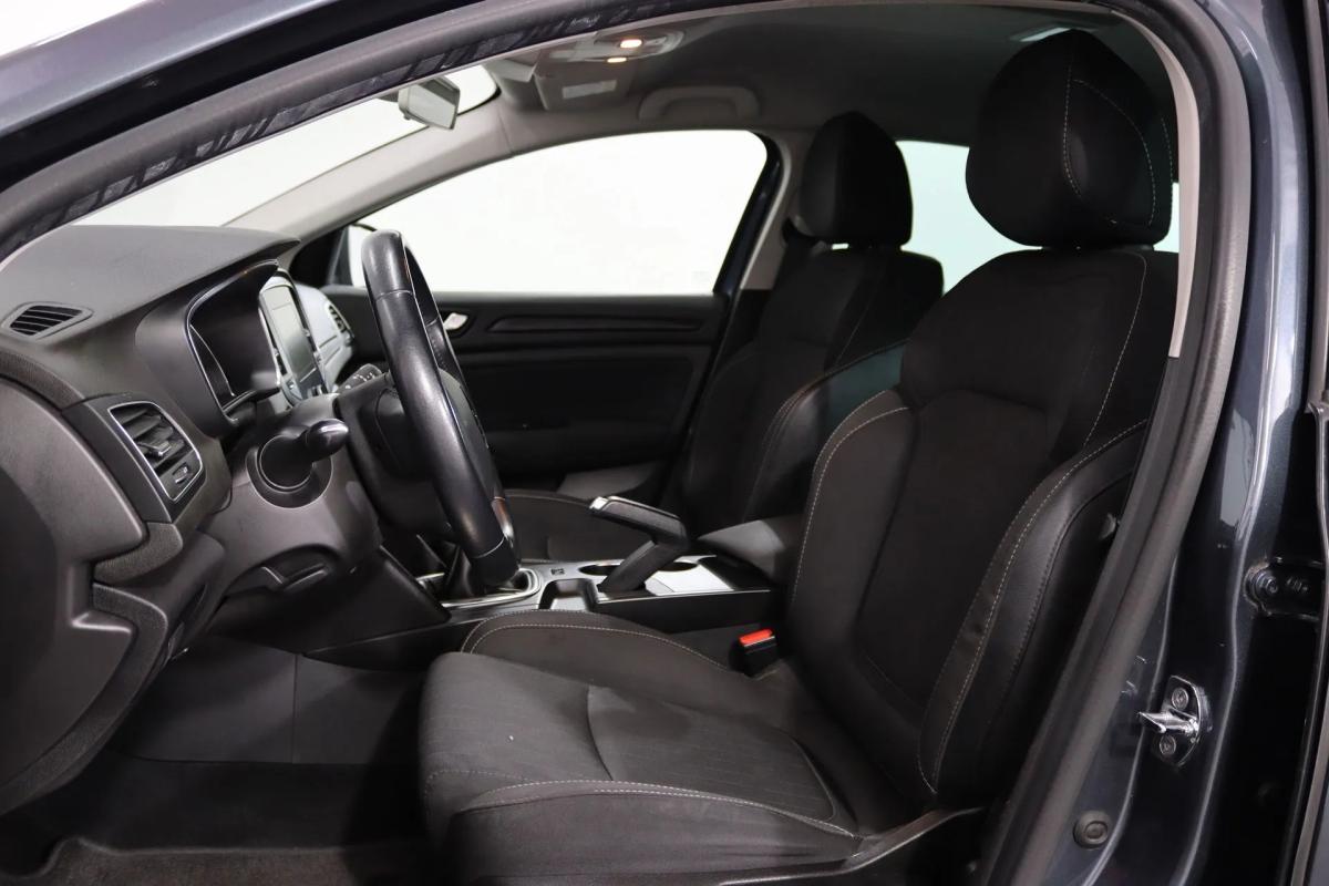 renault-megane-2019-diesel-1461cc