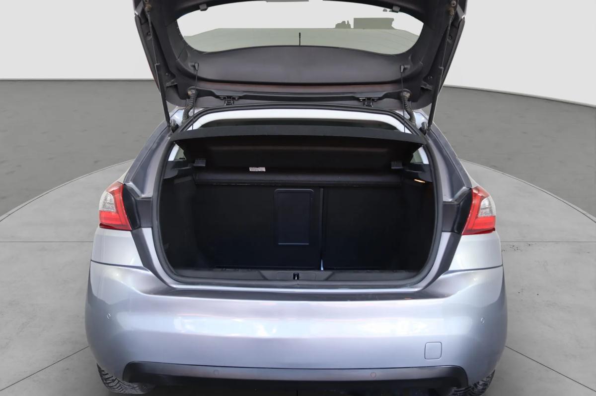 peugeot-308-2018-gasolina-1199cc