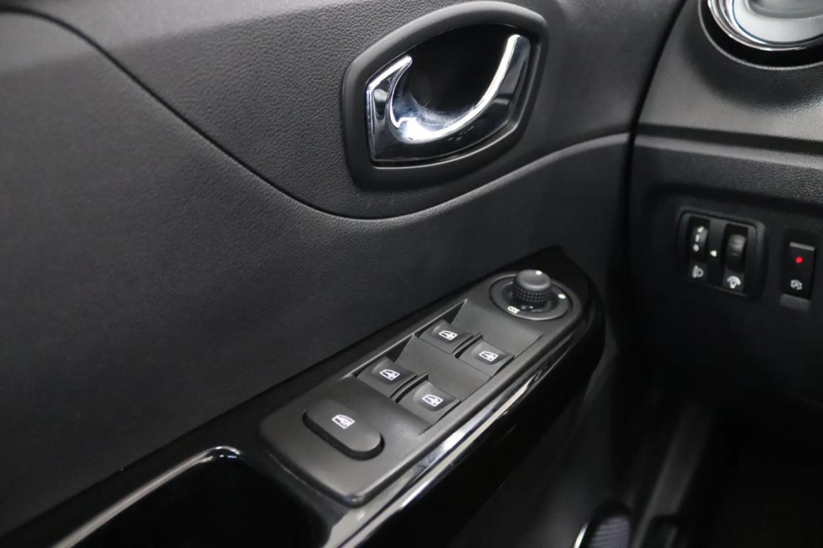 renault-captur-2017-gasolina-1197cc
