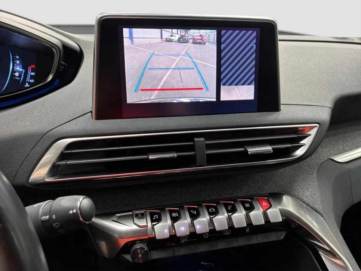 peugeot-5008-2019-gasolina-1199cc