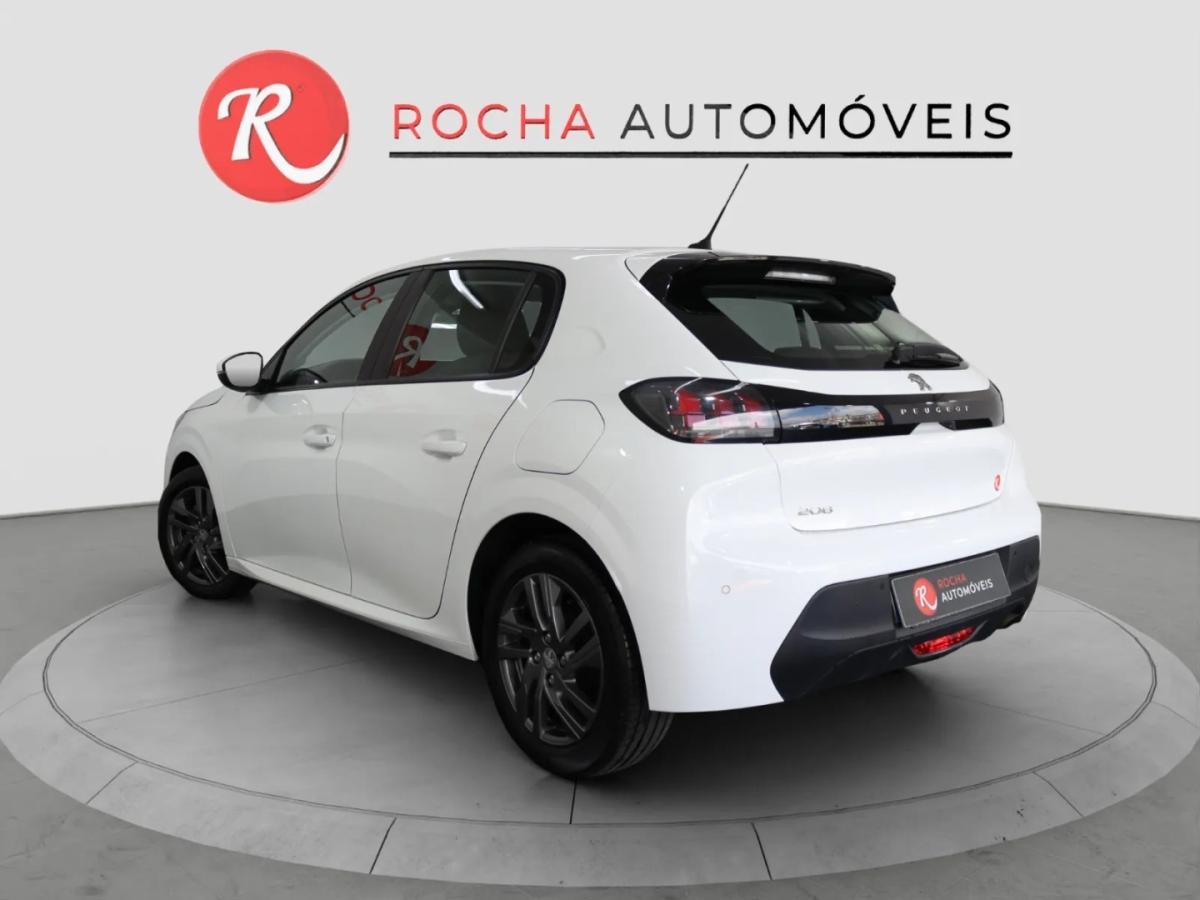 peugeot-208-2021-gasolina-1199cc