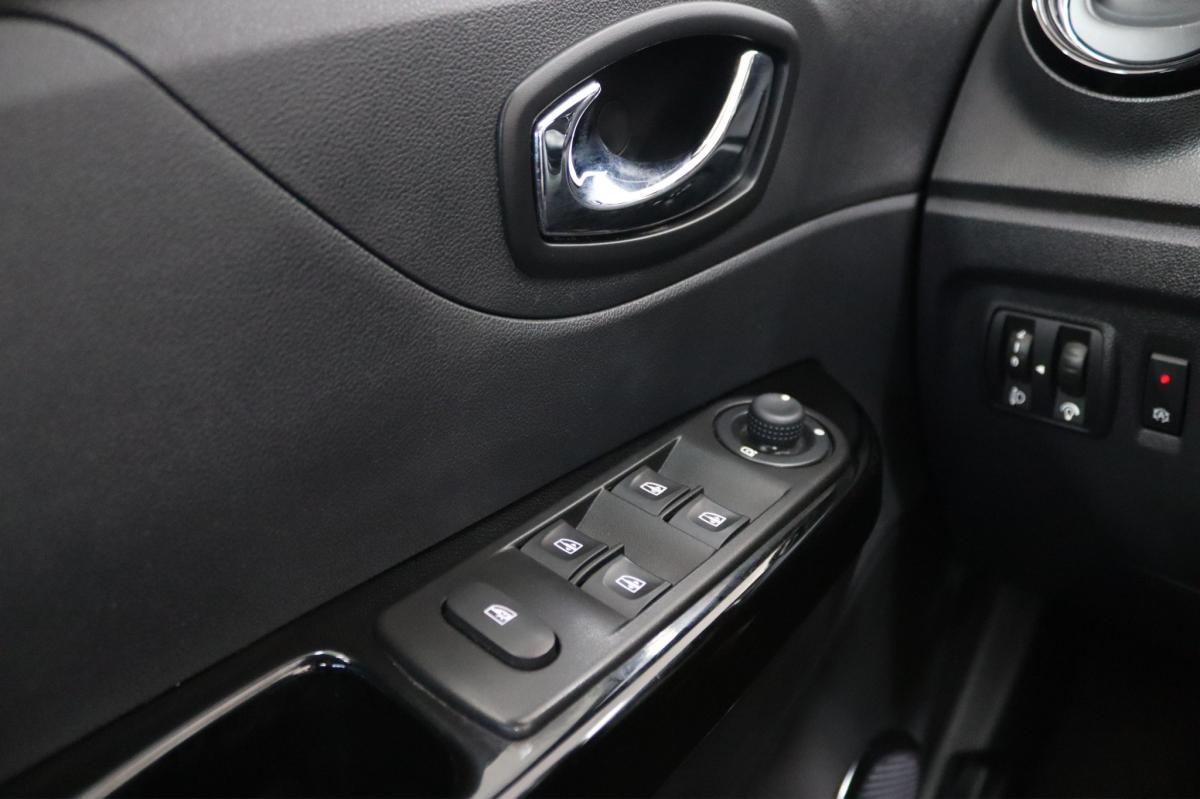 renault-captur-2016-gasolina-1199cc