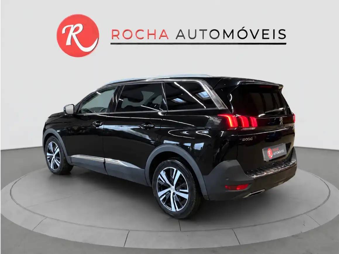 peugeot-5008-2019-gasolina-1199cc