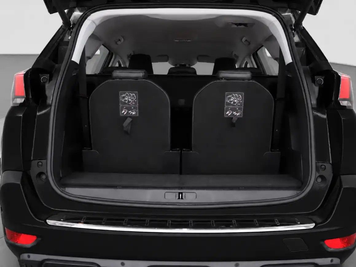 peugeot-5008-2022-gasolina-1199cc
