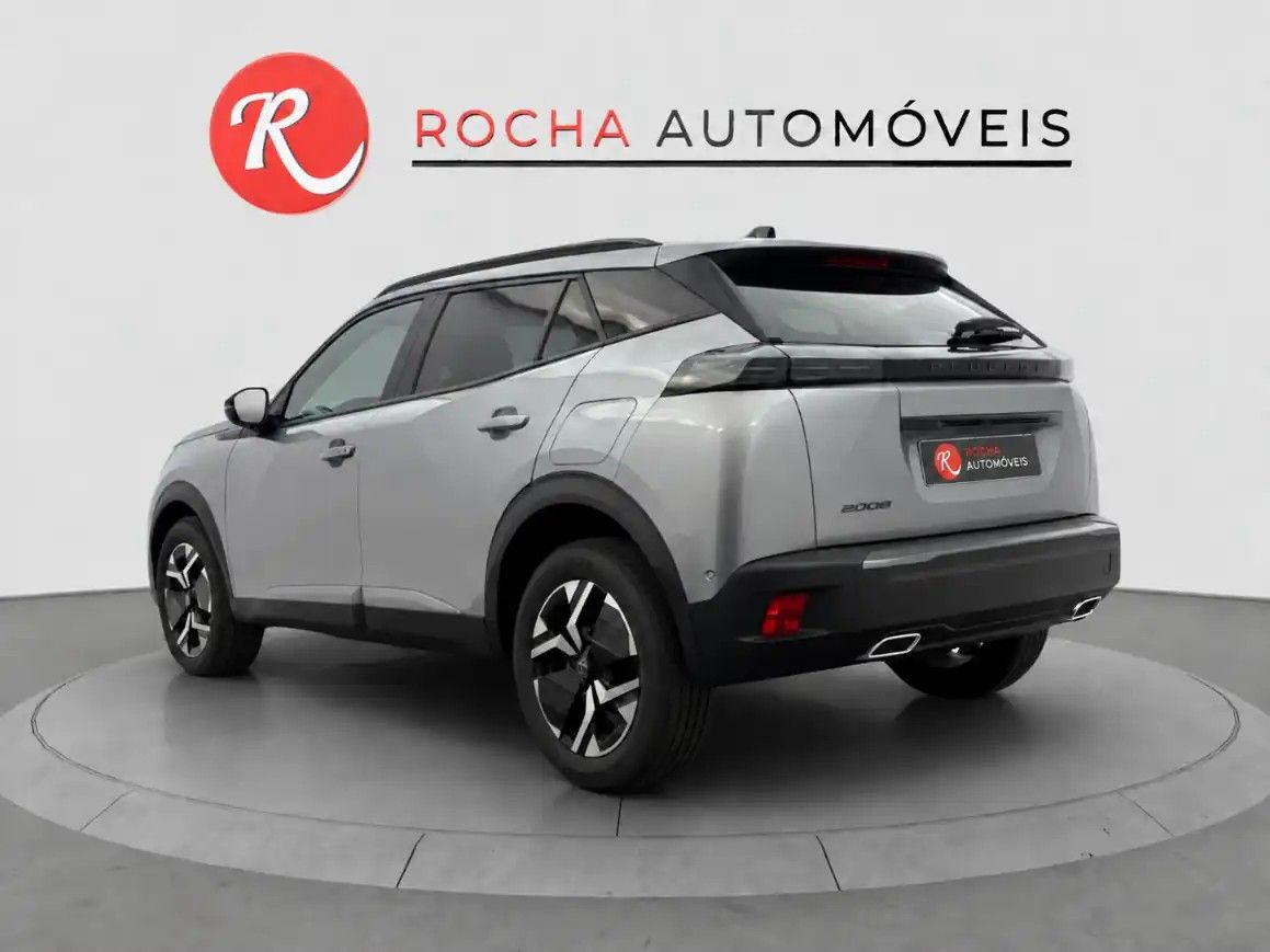 peugeot-2008-2023-gasolina-1199cc