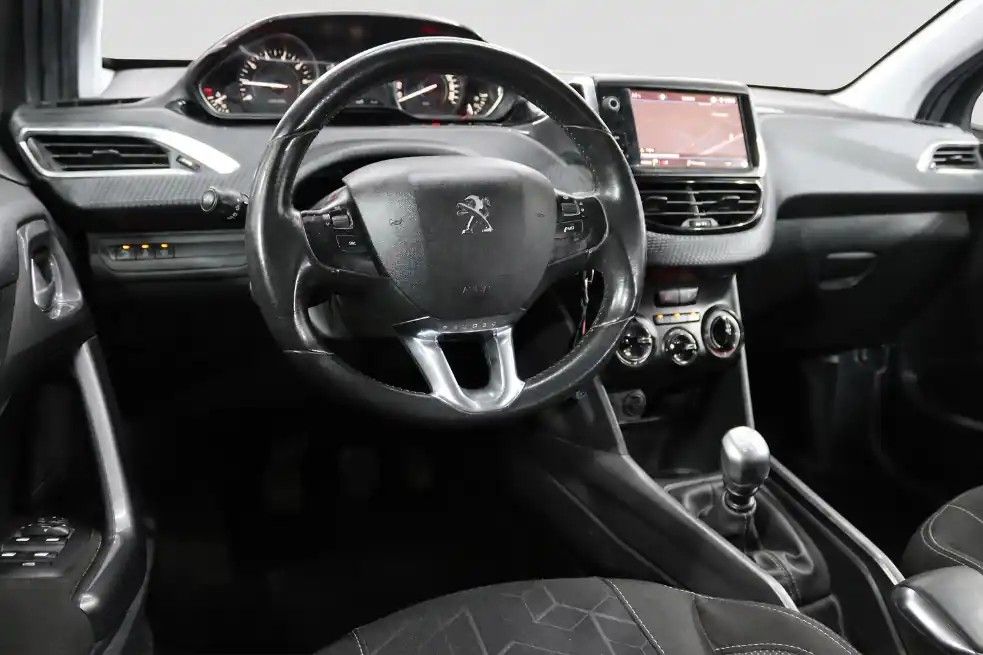 peugeot-2008-2019-gasolina-1199cc