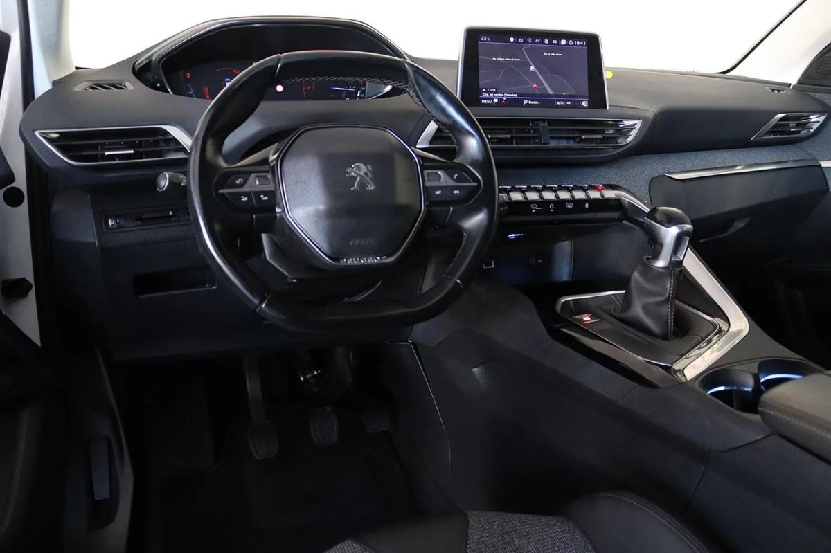 peugeot-5008-2020-gasolina-1199cc