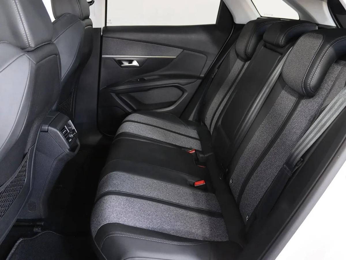 peugeot-5008-2020-gasolina-1199cc