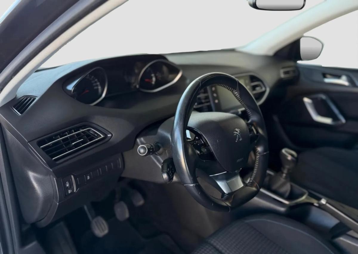 peugeot-308-sw-2019-gasolina-1199cc