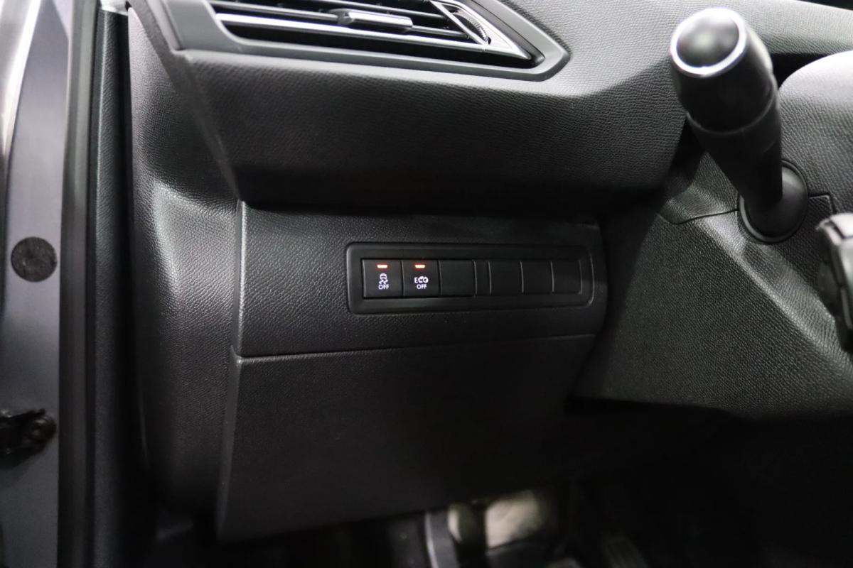 peugeot-308-2020-gasolina-1199cc