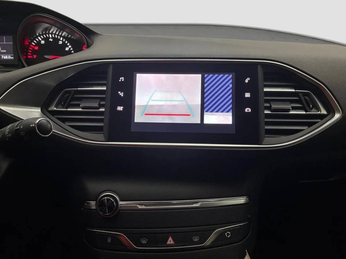 peugeot-308-2020-gasolina-1199cc