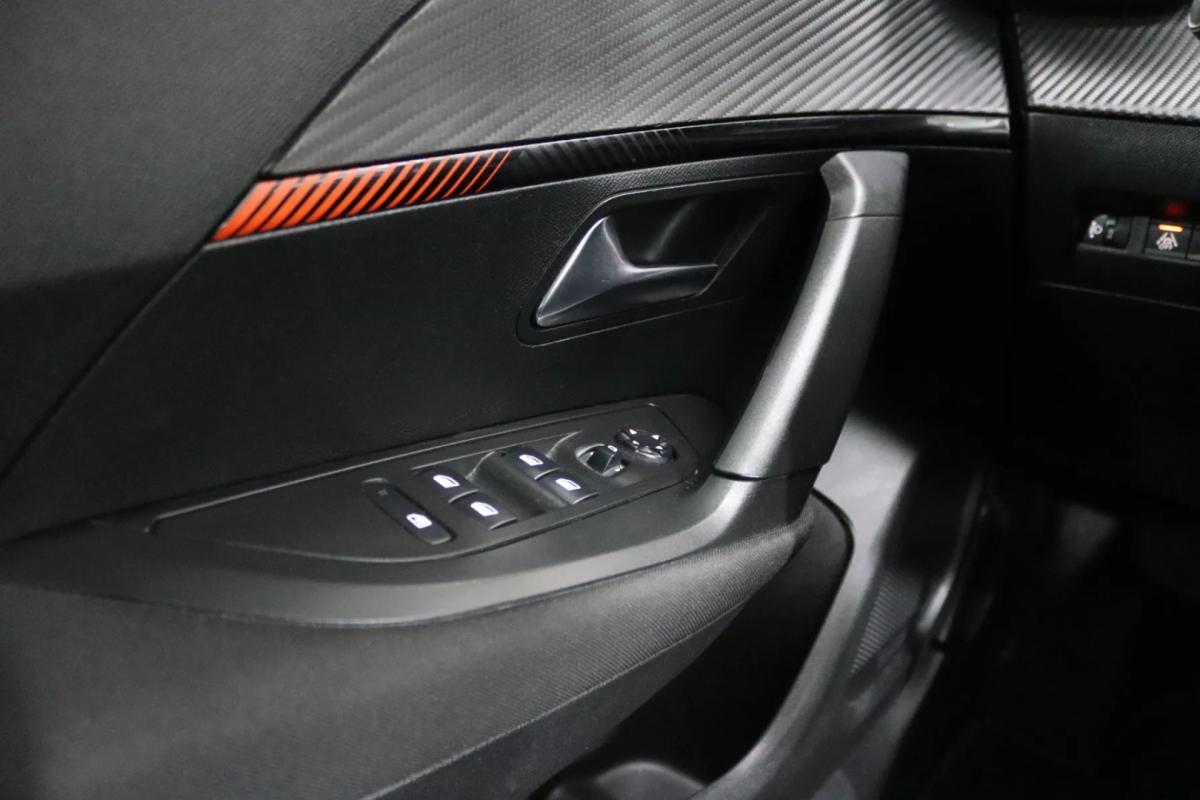 peugeot-2008-2021-gasolina-1199cc