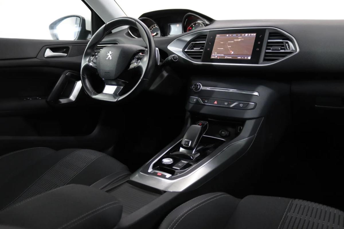 peugeot-308-2019-gasolina-1199cc