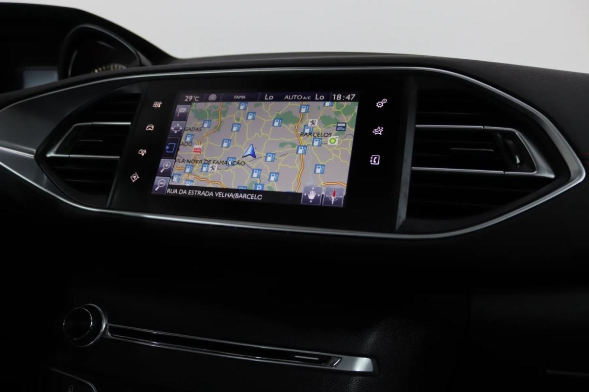 peugeot-308-2019-gasolina-1199cc