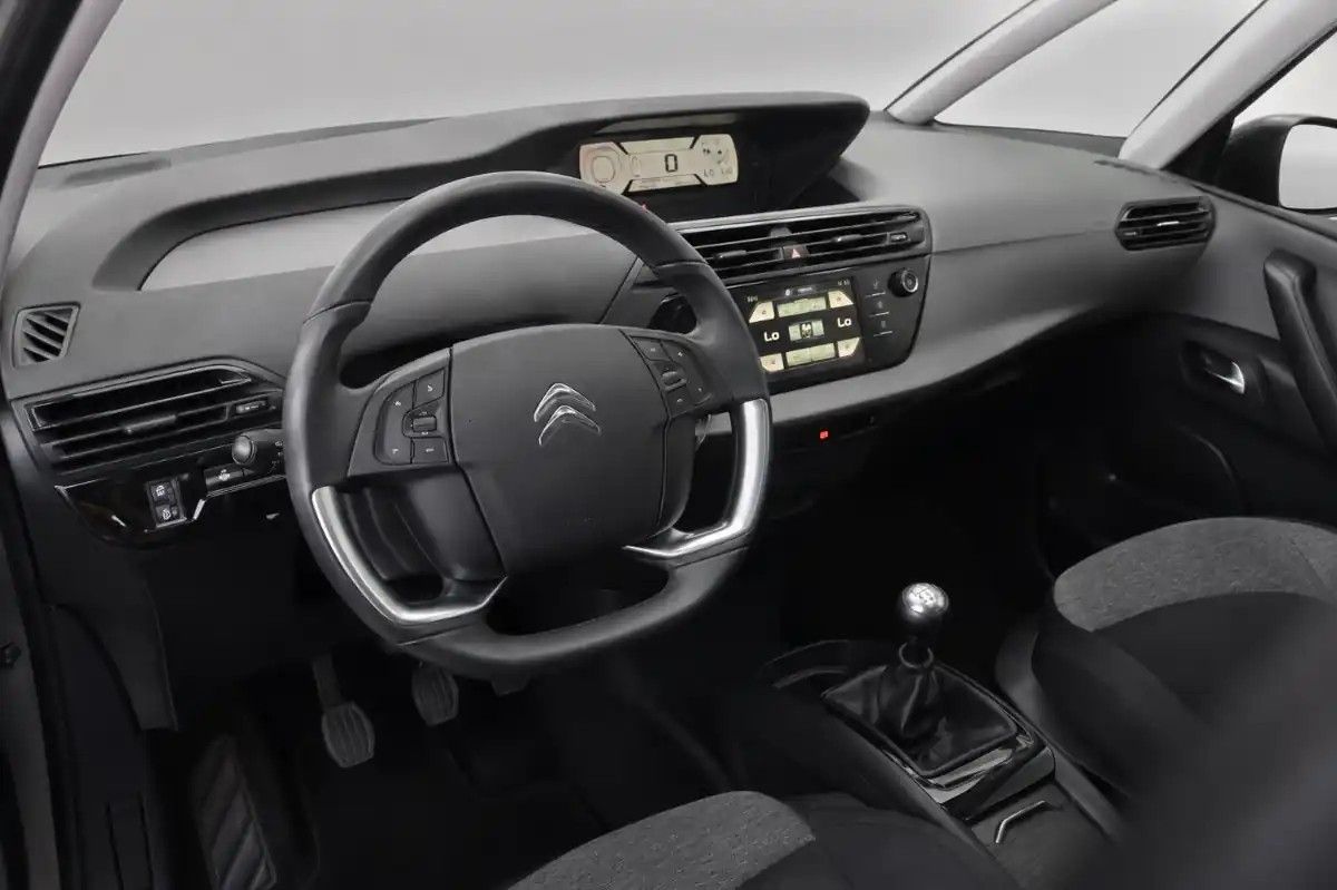 citroen-c4-picasso-2017-gasolina-1199cc