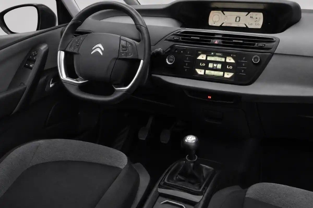 citroen-c4-picasso-2017-gasolina-1199cc