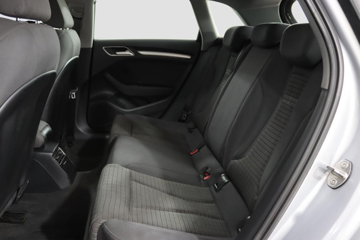 audi-a3-sportback-2018-diesel-1598cc
