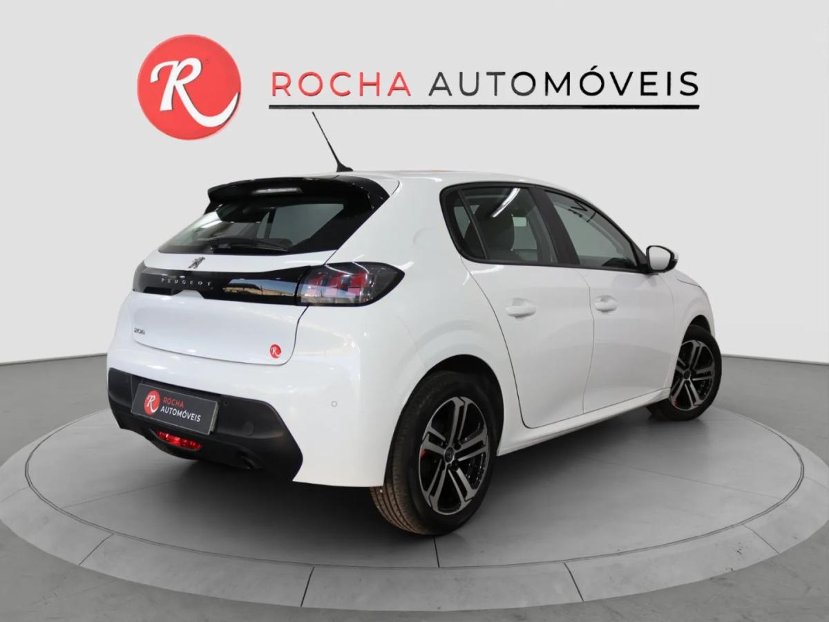 peugeot-208-2022-gasolina-1199cc
