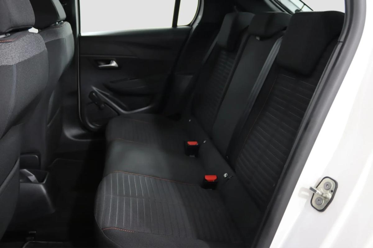 peugeot-208-2022-gasolina-1199cc