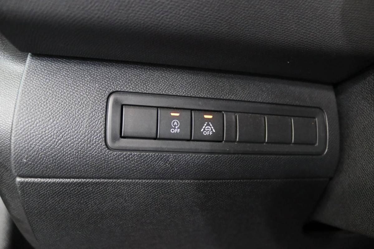 peugeot-308-sw-2020-gasolina-1199cc