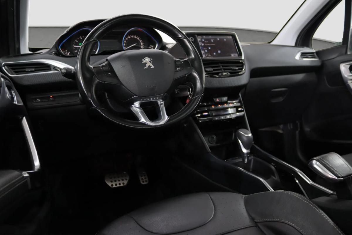 peugeot-2008-2018-gasolina-1199cc
