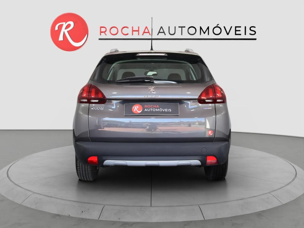 peugeot-2008-2018-gasolina-1199cc