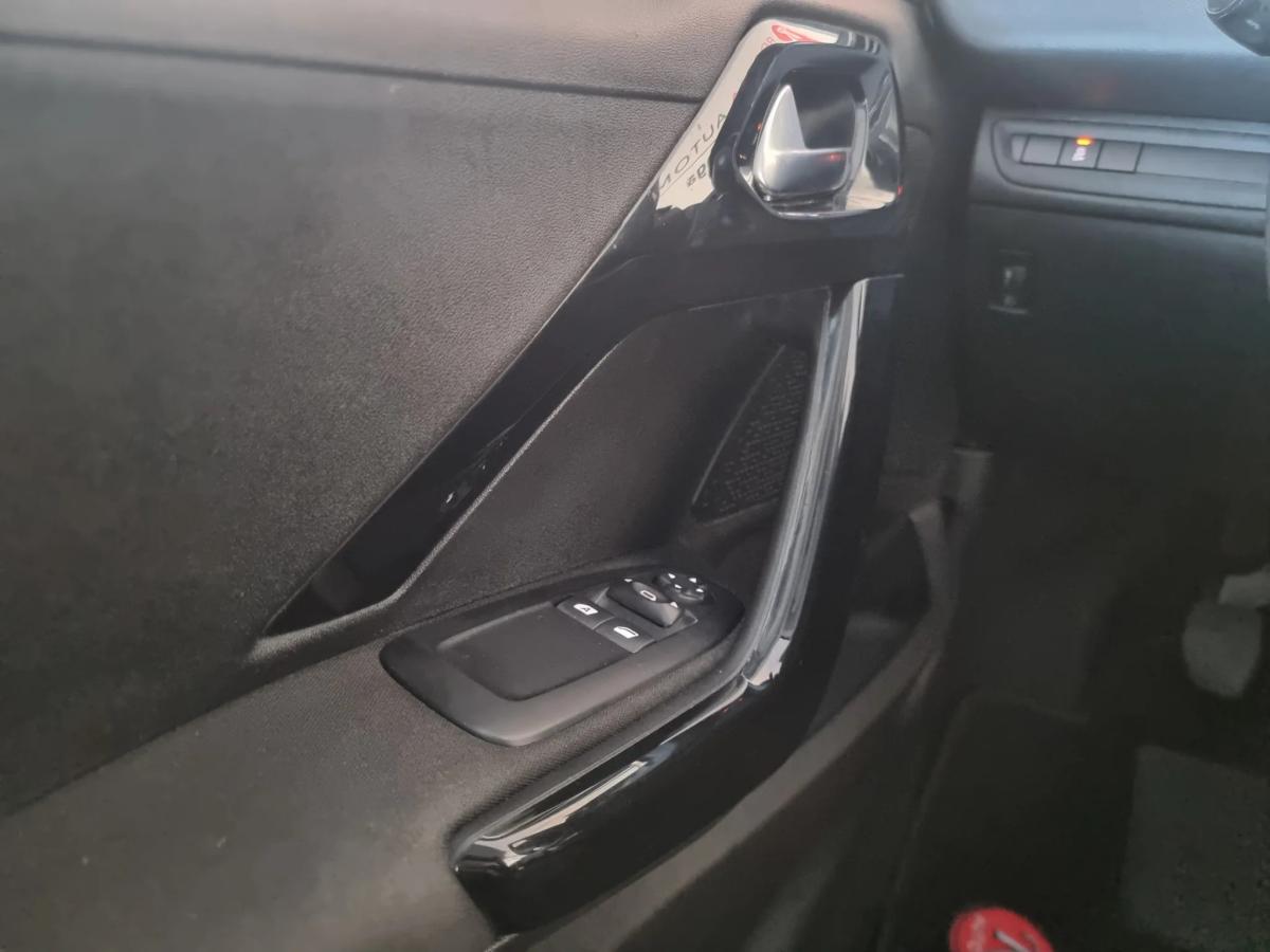 peugeot-208-2016-diesel-1560cc