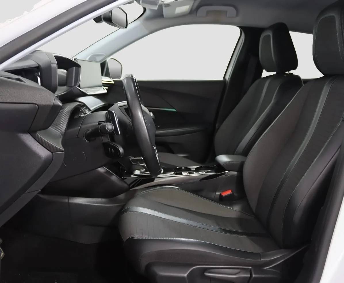 peugeot-2008-2022-gasolina-1199cc