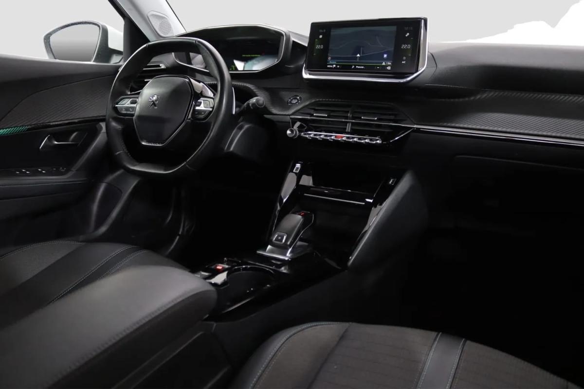 peugeot-2008-2021-gasolina-1199cc