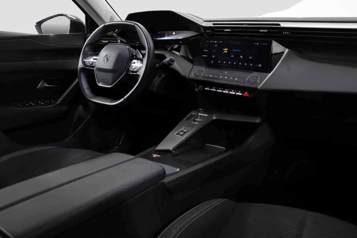 peugeot-308-sw-2023-gasolina-1199cc
