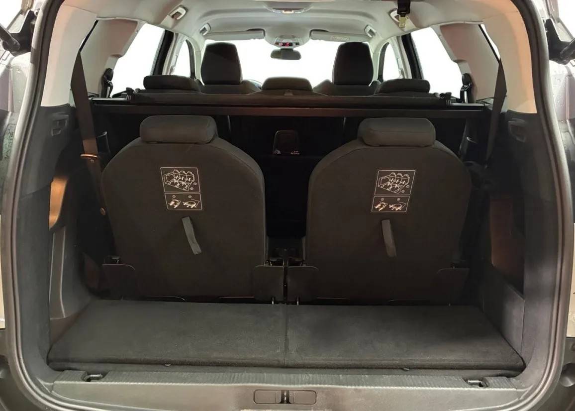 peugeot-5008-2019-gasolina-1199cc