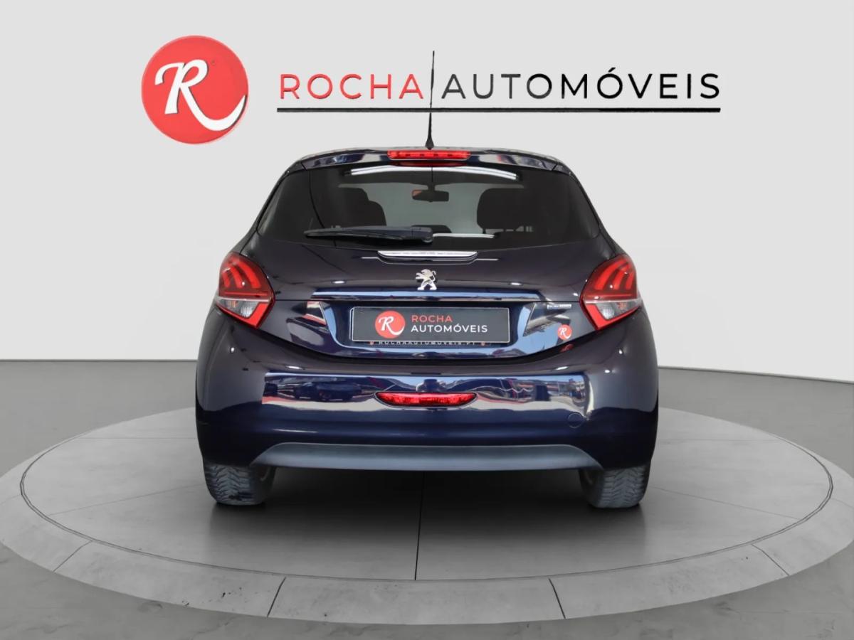 peugeot-208-2017-gasolina-1199cc